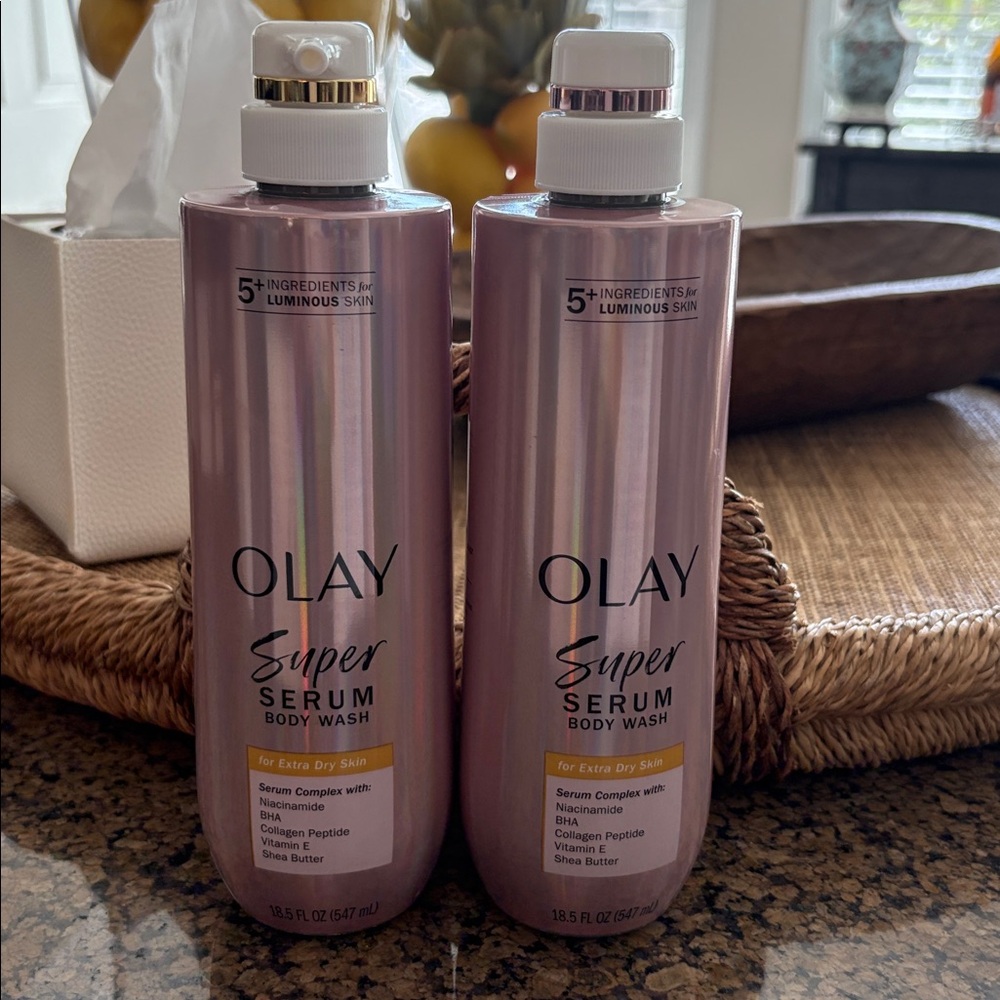 OLAY Super Serum Body Wash Bundle